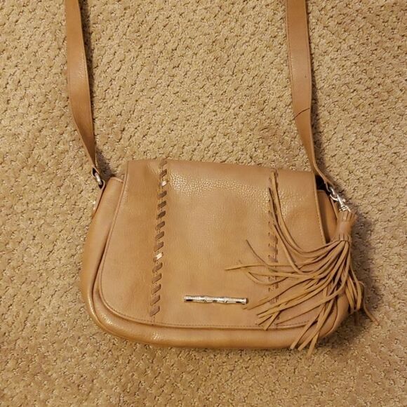Elaine turner leather crossbody bag